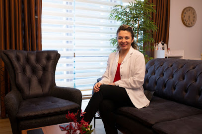 Doç. Dr. Günseli Şefika Pancar, Dermatolog, Samsun 