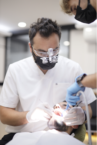 Dt. Hüseyin KAYA, Diş Hekimi Samsun, ATAKUM