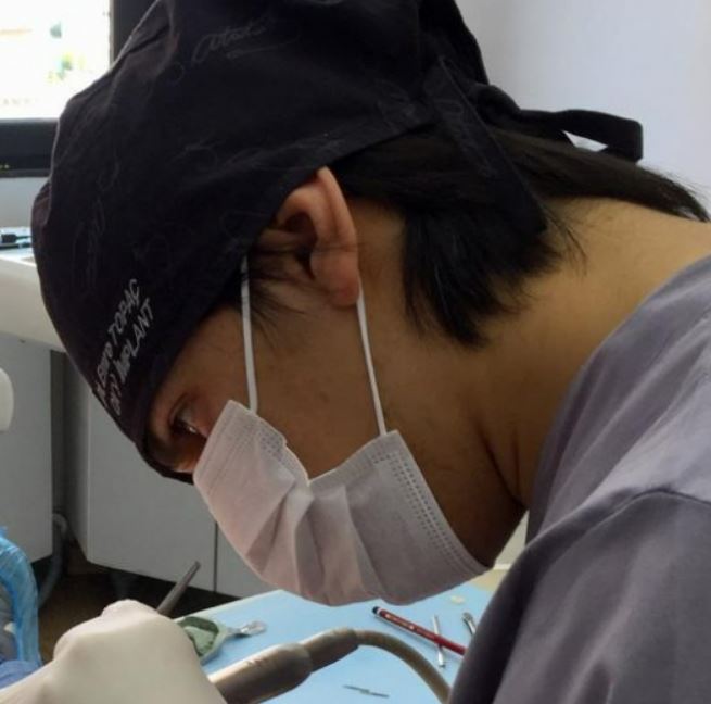 Dt. Emre Topaç, Diş Hekimi Samsun, ATAKUM