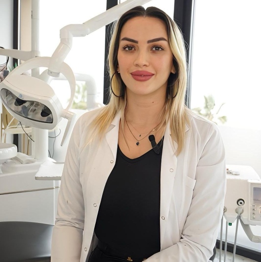 Dt. Fatma Tuğçe Arı, Diş Hekimi Samsun, ATAKUM