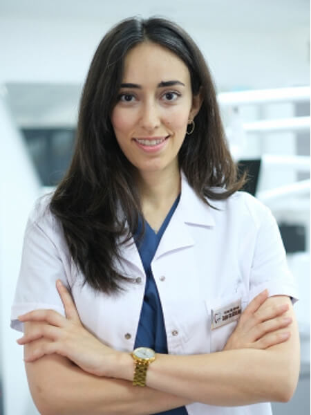 Uzm. Dt. Çağla Gül Gürkan, Diş Hekimi Samsun, ATAKUM